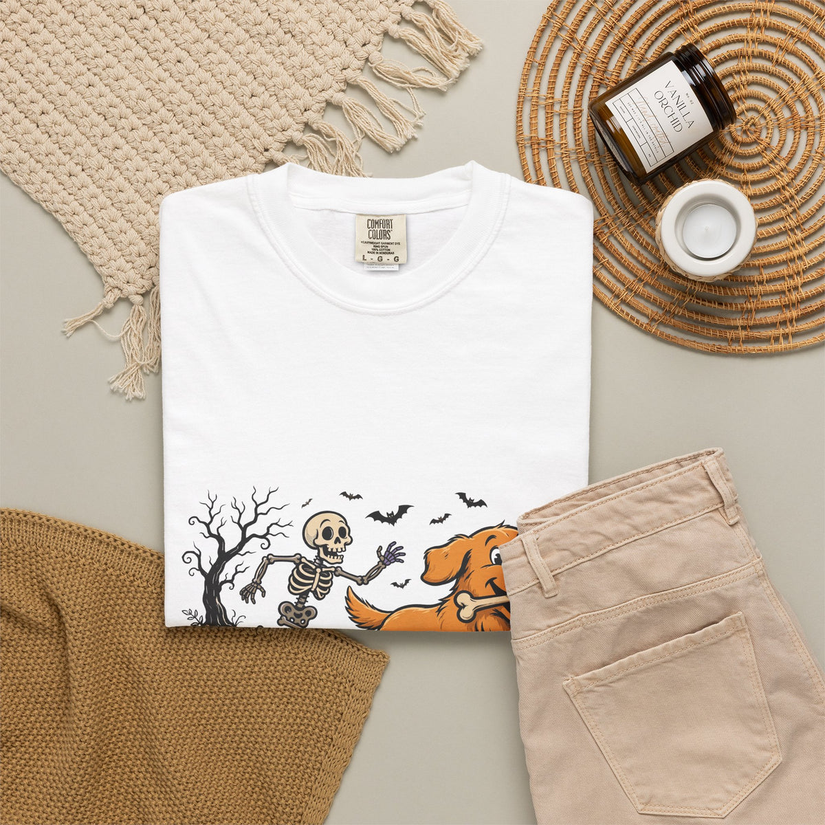 Golden Retriever Skeleton Halloween Tee | Funny Spooky Dog Shirt