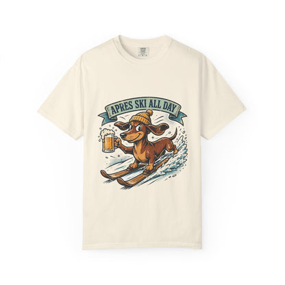 Dachshund Apres Ski Tee | Funny Winter Dog Graphic Shirt
