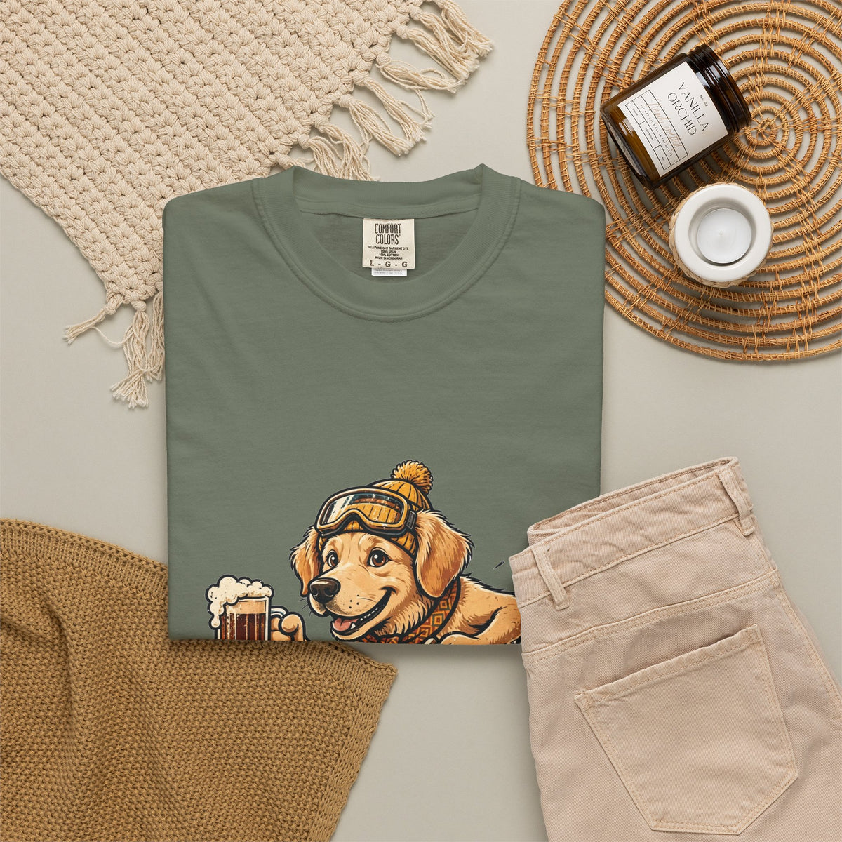 Golden Retriever Apres Ski Tee | Funny Winter Dog Graphic Shirt