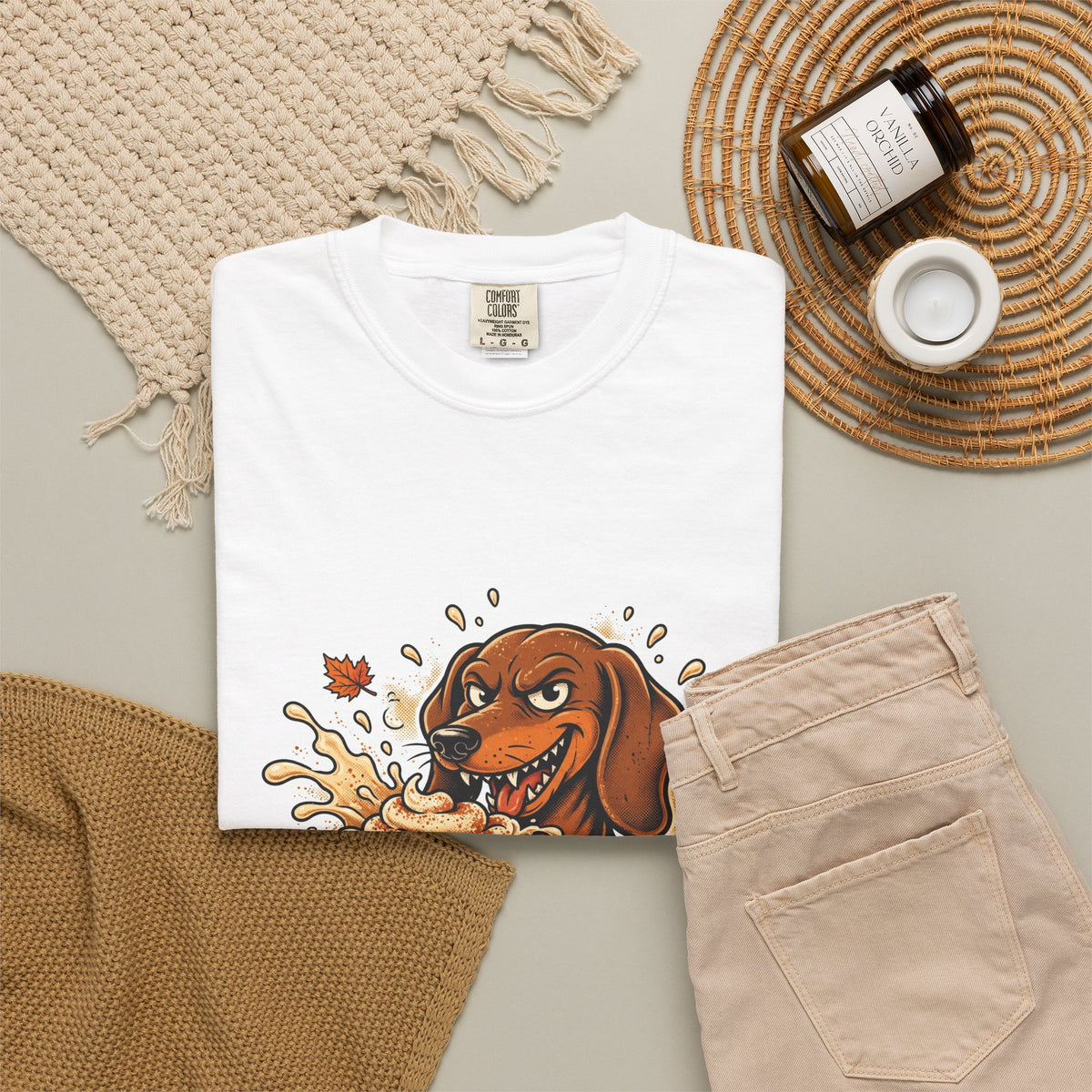 Dachshund Yes I'm Basic Tee | Funny Fall Dog Graphic Shirt