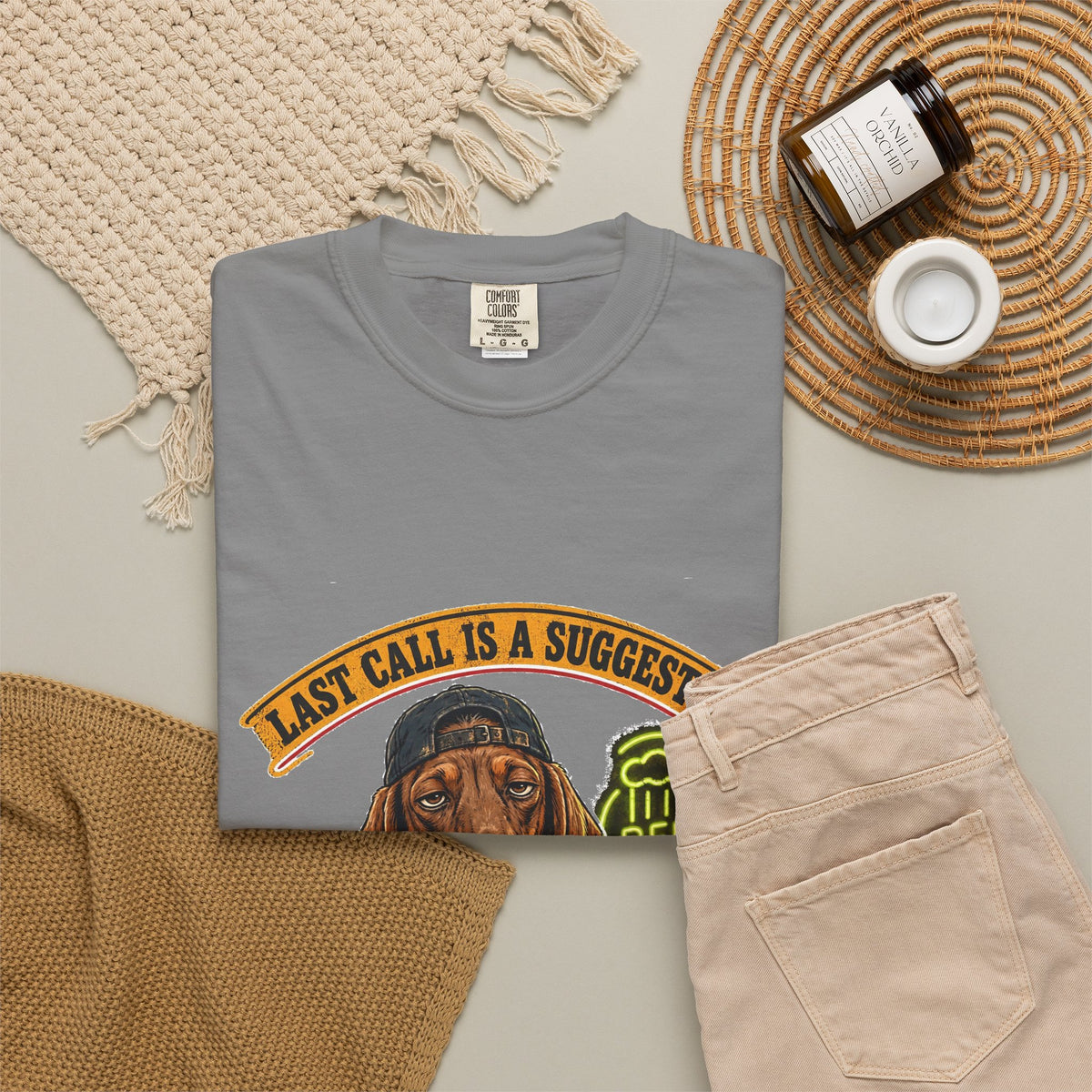 Last Call Larry Dachshund Bar Tee