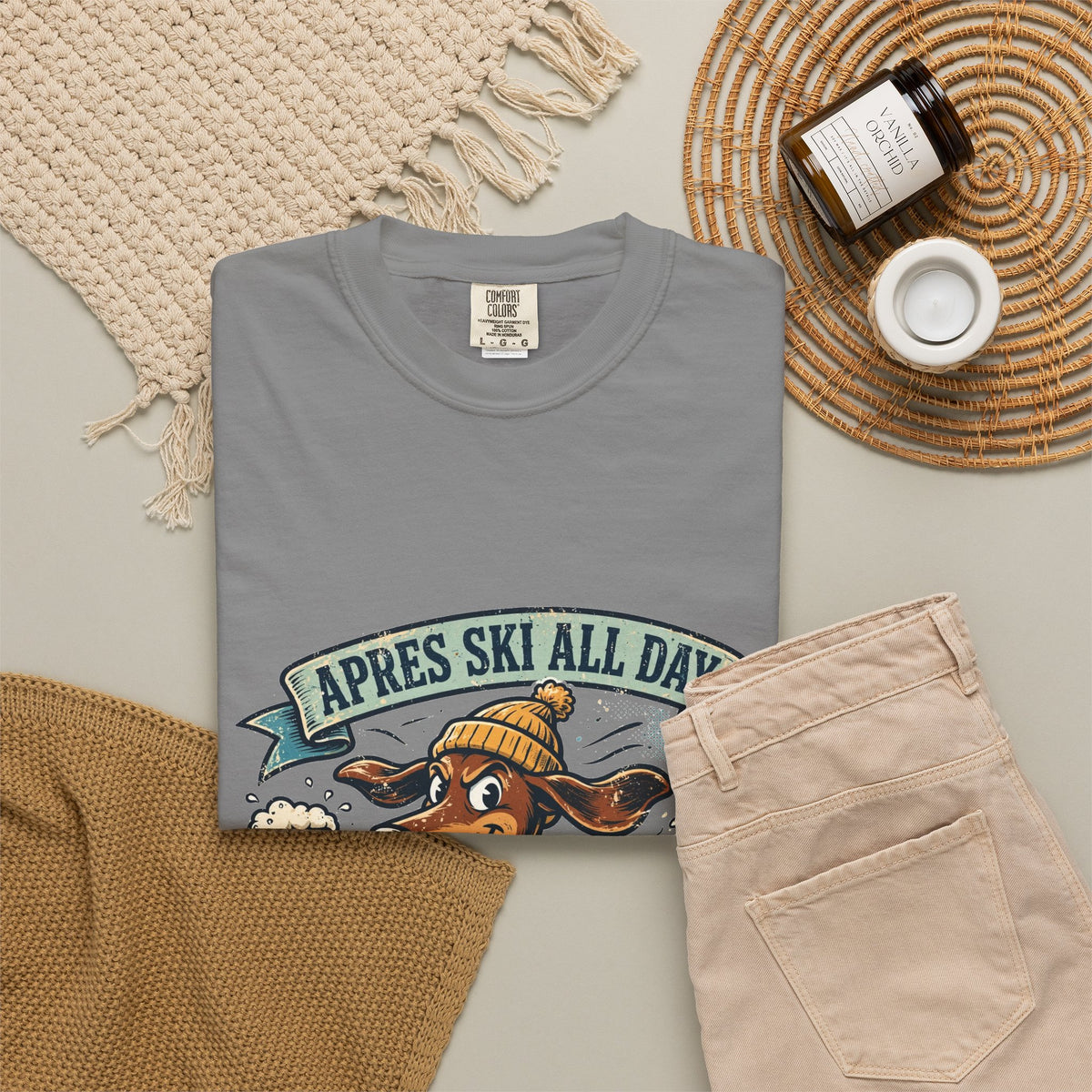 Dachshund Apres Ski Tee | Funny Winter Dog Graphic Shirt