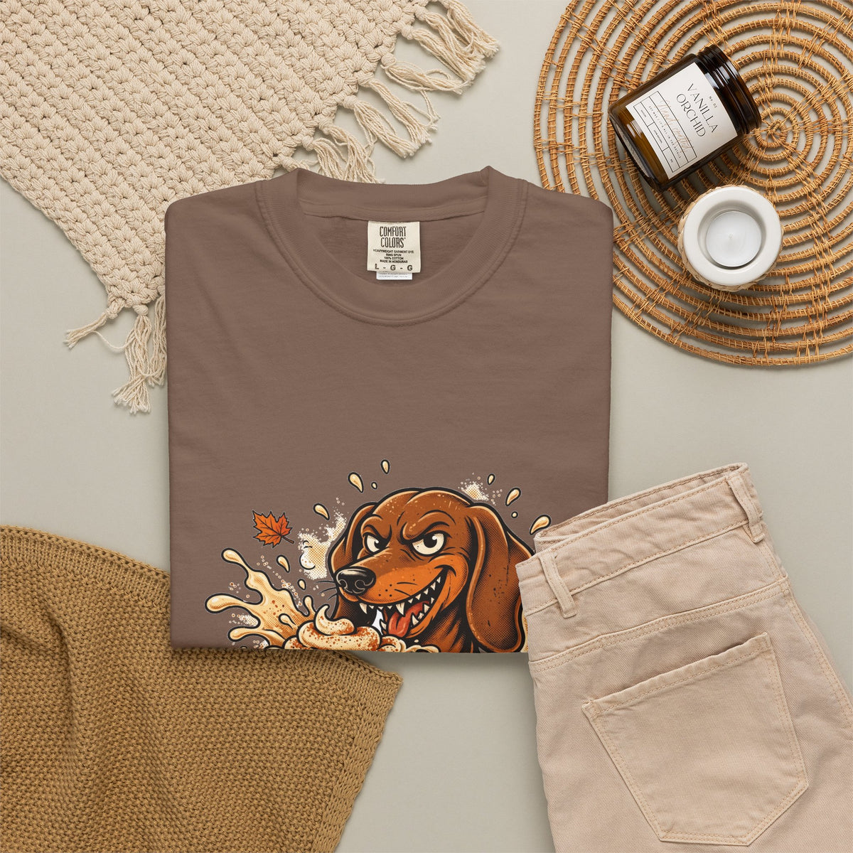 Dachshund Yes I'm Basic Tee | Funny Fall Dog Graphic Shirt