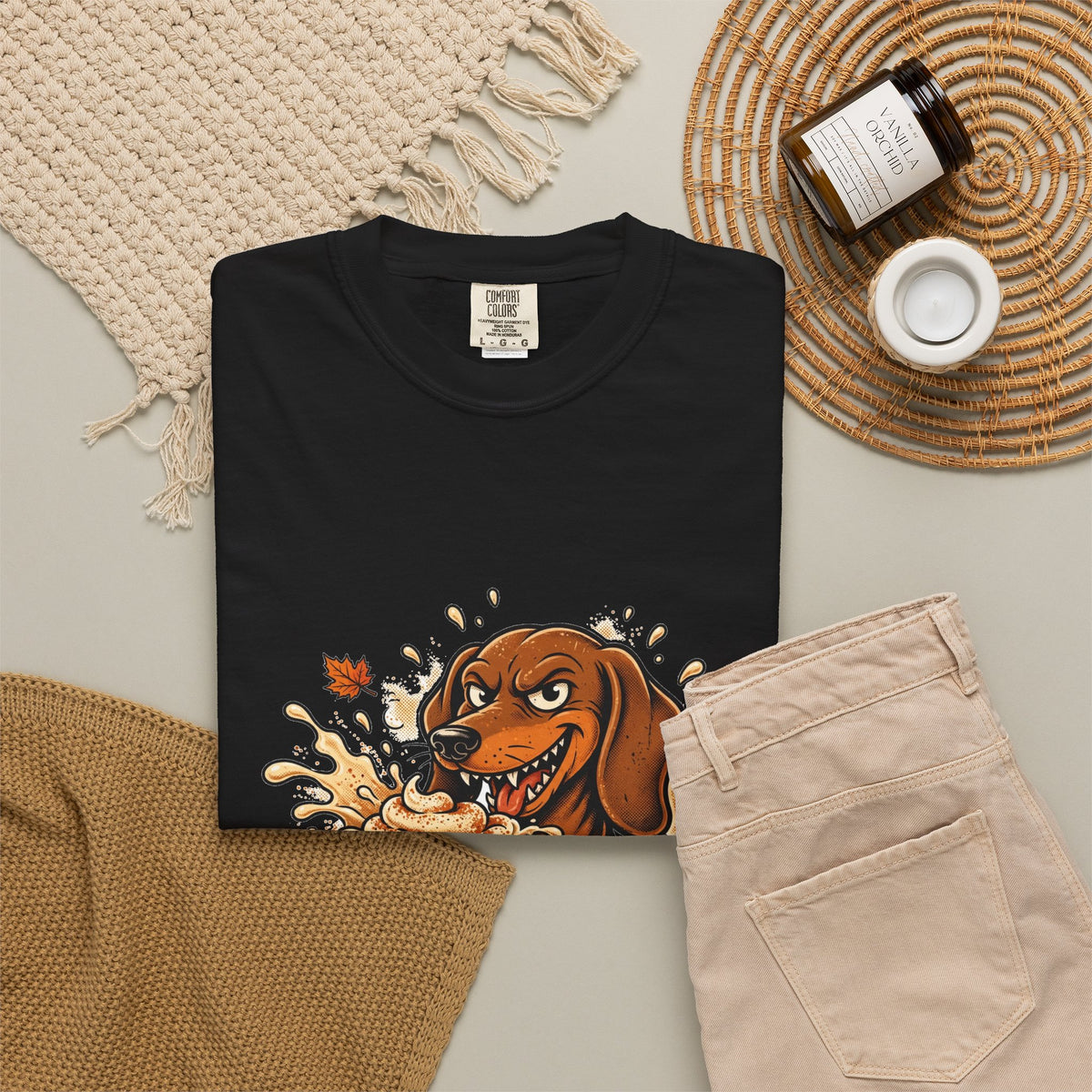 Dachshund Yes I'm Basic Tee | Funny Fall Dog Graphic Shirt