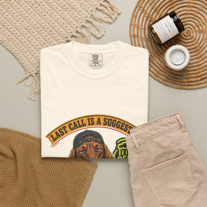 Last Call Larry Dachshund Bar Tee