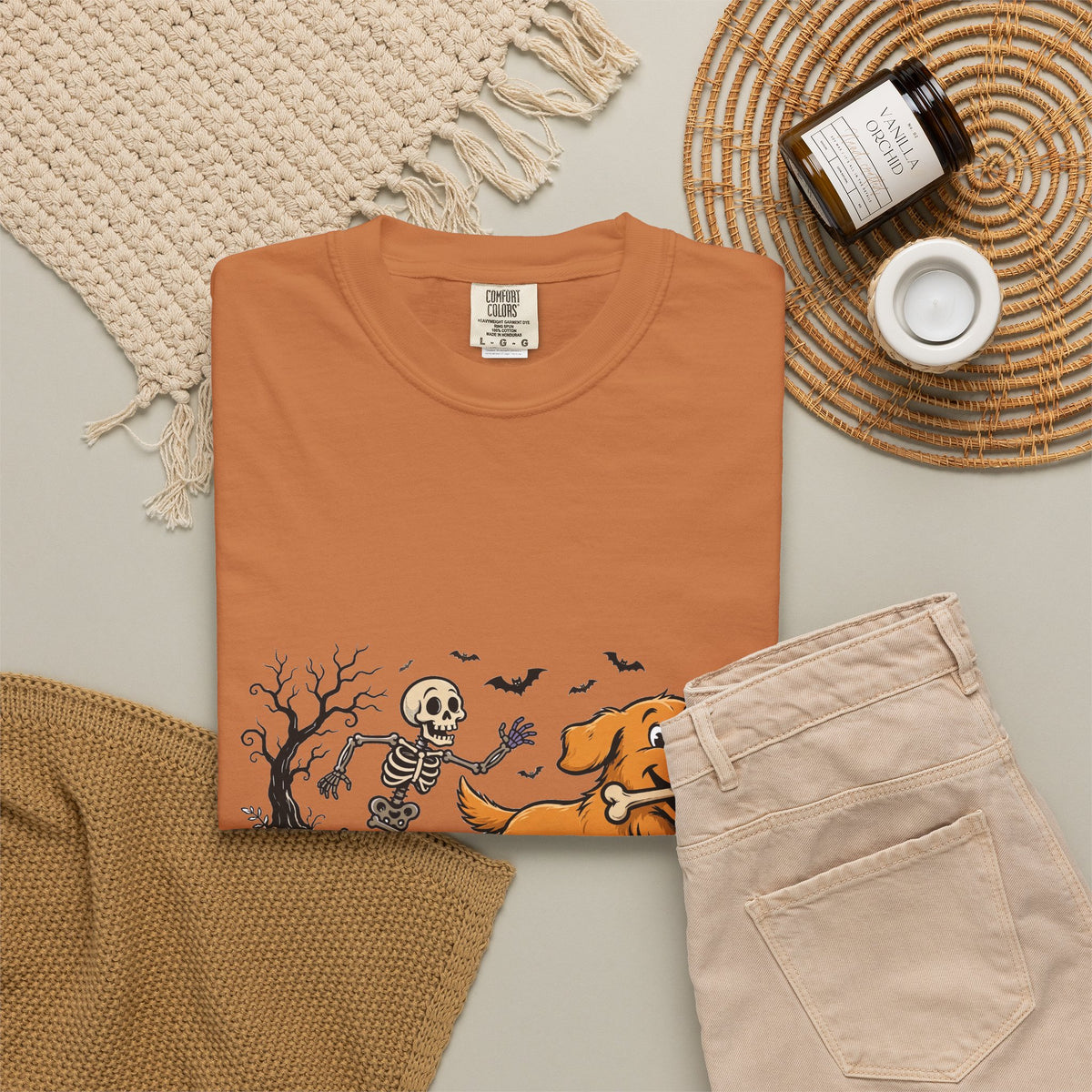 Golden Retriever Skeleton Halloween Tee | Funny Spooky Dog Shirt