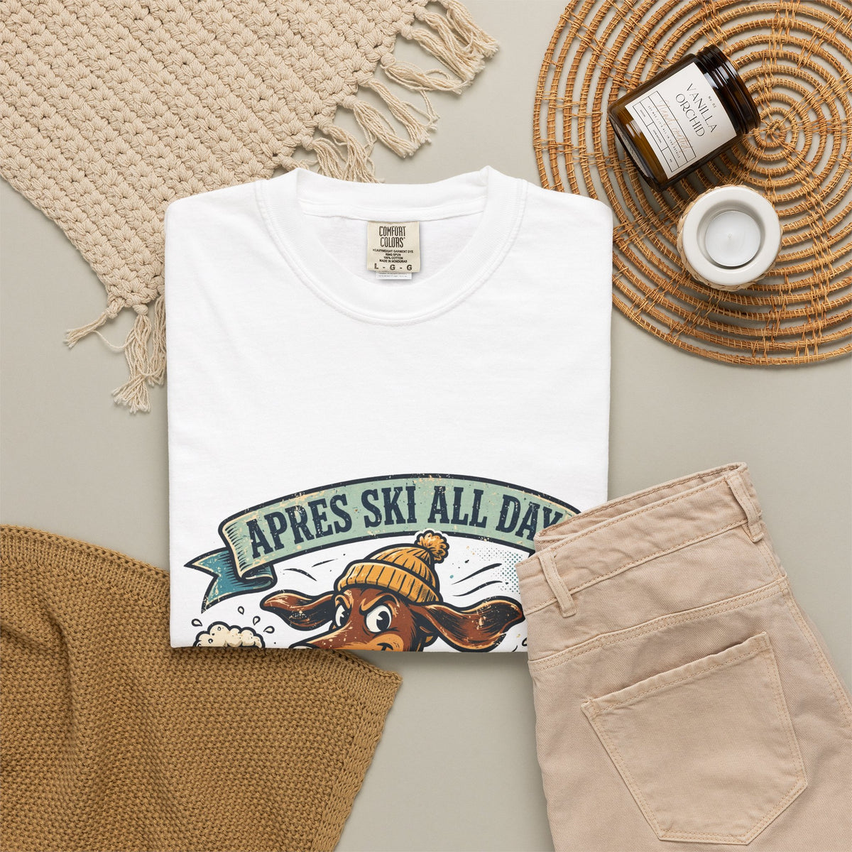 Dachshund Apres Ski Tee | Funny Winter Dog Graphic Shirt