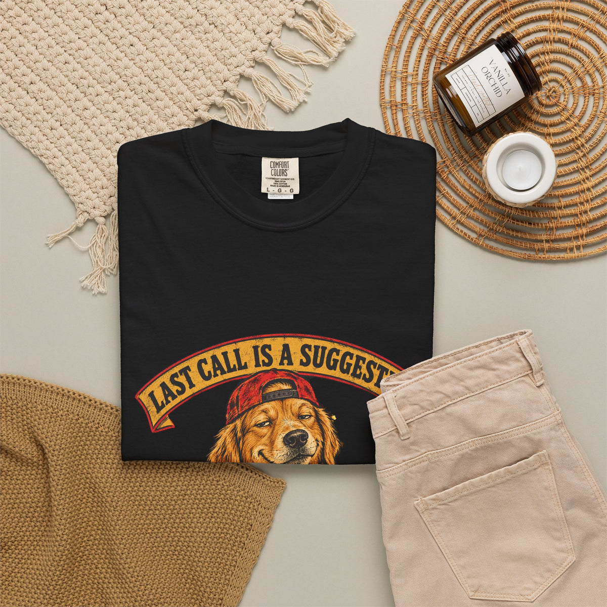 Last Call Larry Golden Retriever Bar Tee