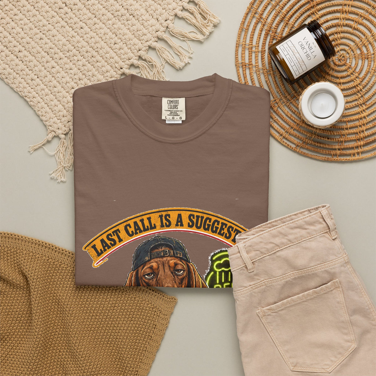 Last Call Larry Dachshund Bar Tee